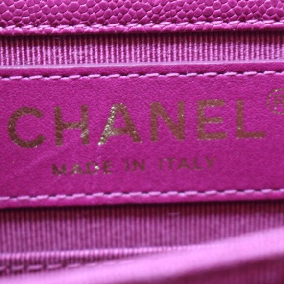 *ON SALE* Chanel #18QGHK Quilted North South Bag - Picture 6 of 6